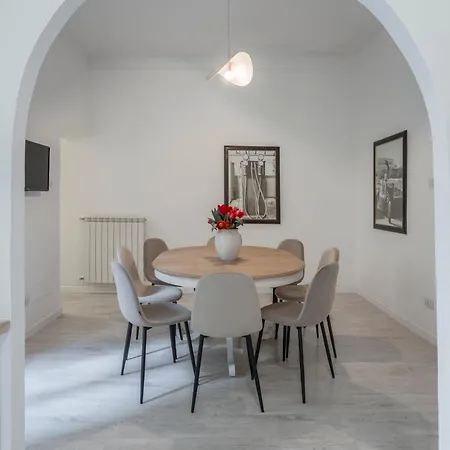 Apartment Gilda New Elegant In Termini *