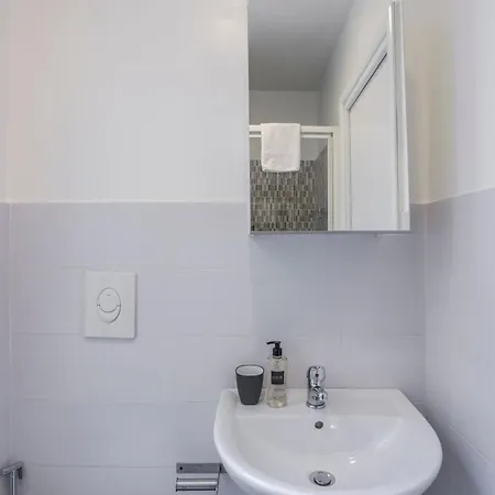 Appartement Gilda New Elegant In Termini *